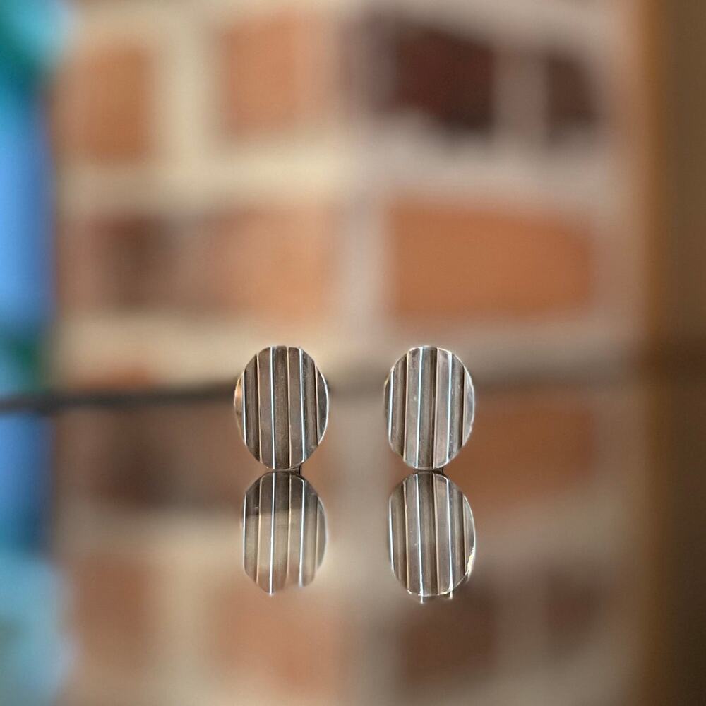 TIFFANY&CO. 1995 Oval Atlas Cuff Links